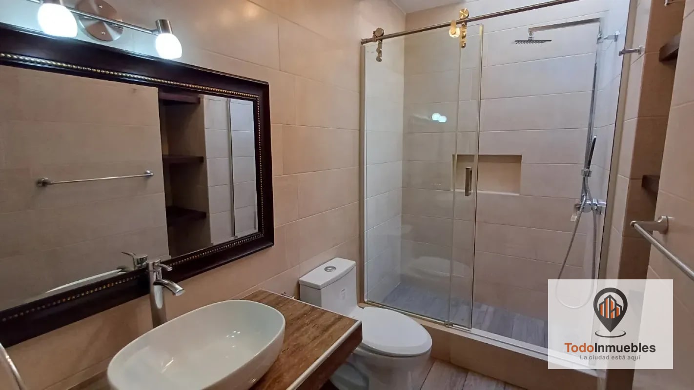 Casa Remodelada en Renta en Elgin 2 zona 13 - 8
