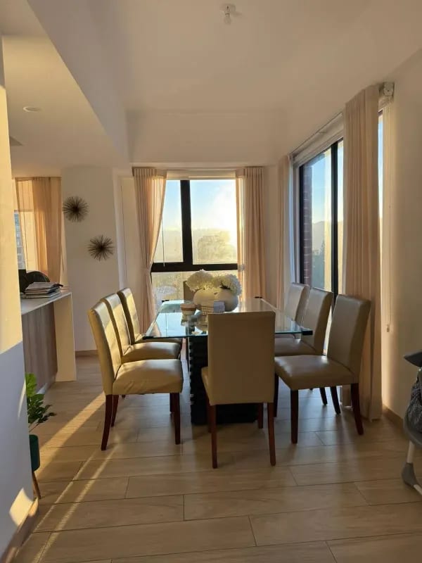 Hermoso apartamento en renta — Apartamento en Alquiler en Meraki Z10, Zona 10, Guatemala, Ciudad — foto 8 de 8