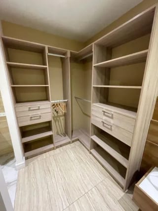 Apartamento amueblado en Renta Edificio Aoki Zona 14 — Apartamento en Alquiler en AOKI, Zona 14, Guatemala, Ciudad — miniatura 6 de 12