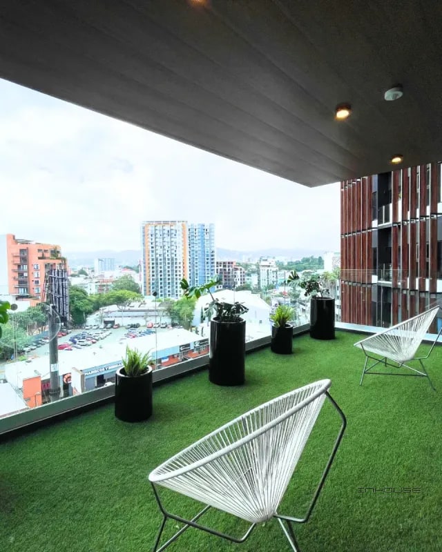 APARTAMENTO EN RENTA EN ZONA 4, SÉPTIMO. - 3