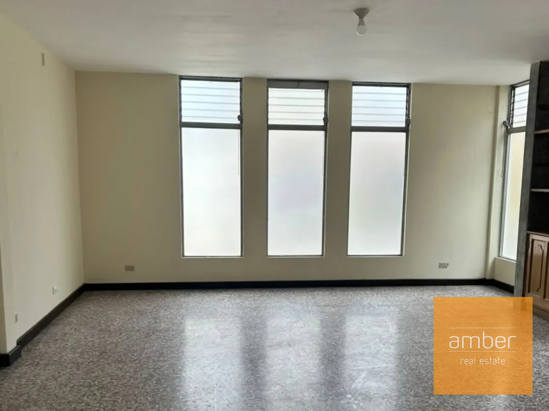 Casa para oficinas en zona 10 - 4