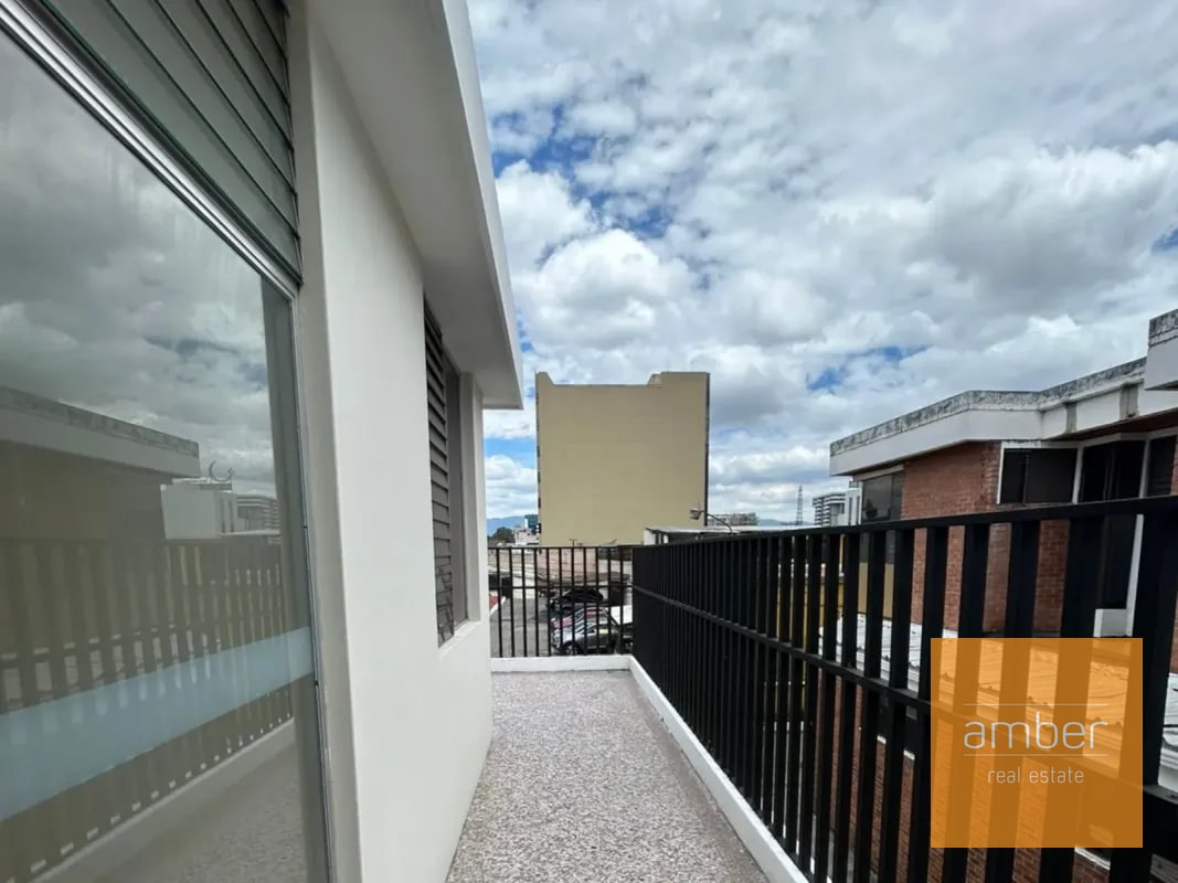 Casa para oficinas en zona 10 - 3