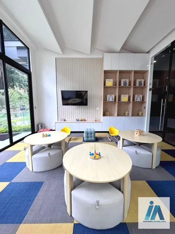 APARTAMENTO AMUEBLADO EN ALQUILER 📍 Reserva 5ta Avenida, Zona 14 - 2