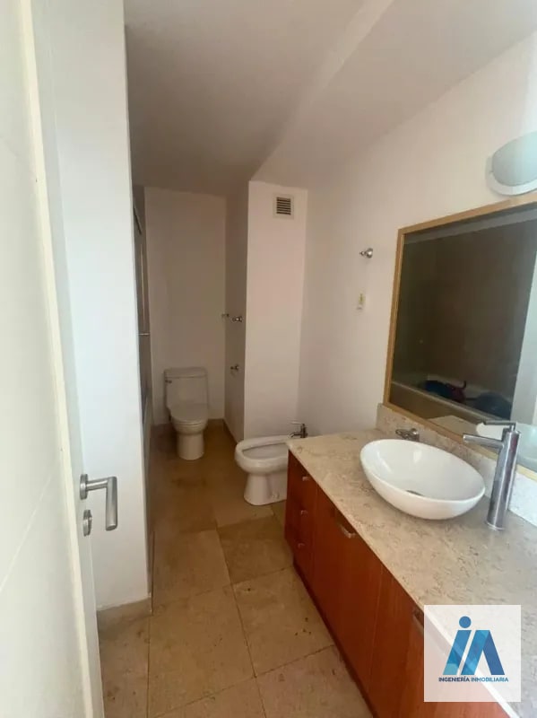 APARTAMENTO EN VENTA📍 Edificio Atrium, Zona 10 - 1