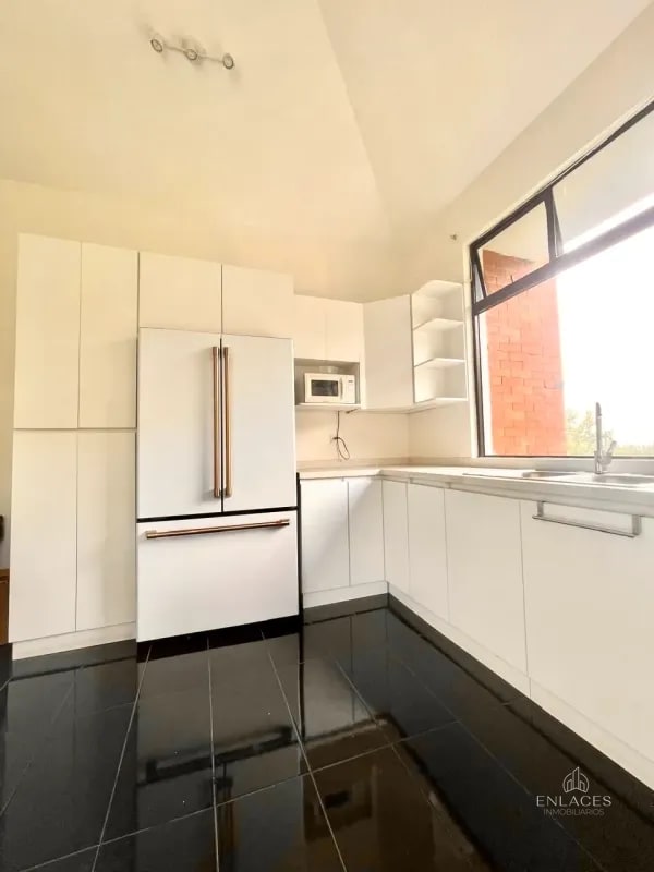 Km 8.3 CAES • Apartamento en Renta • Condominio Maderos - 15