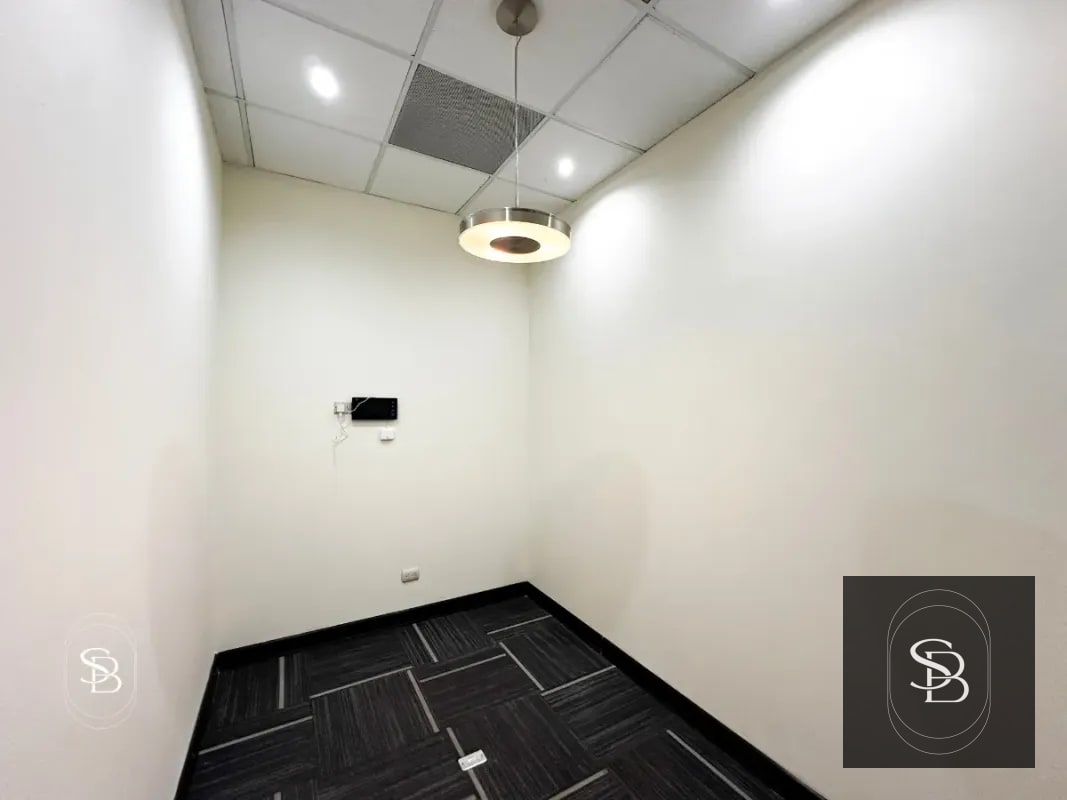Oficina en renta – Zona Pradera, Torre 3, Blvd. Los Próceres Zona 10 - 4