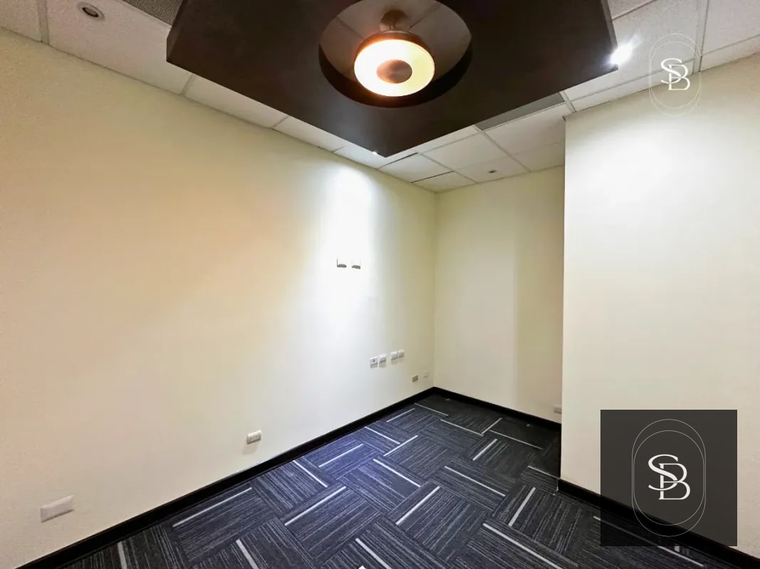 Oficina en renta – Zona Pradera, Torre 3, Blvd. Los Próceres Zona 10 - 3