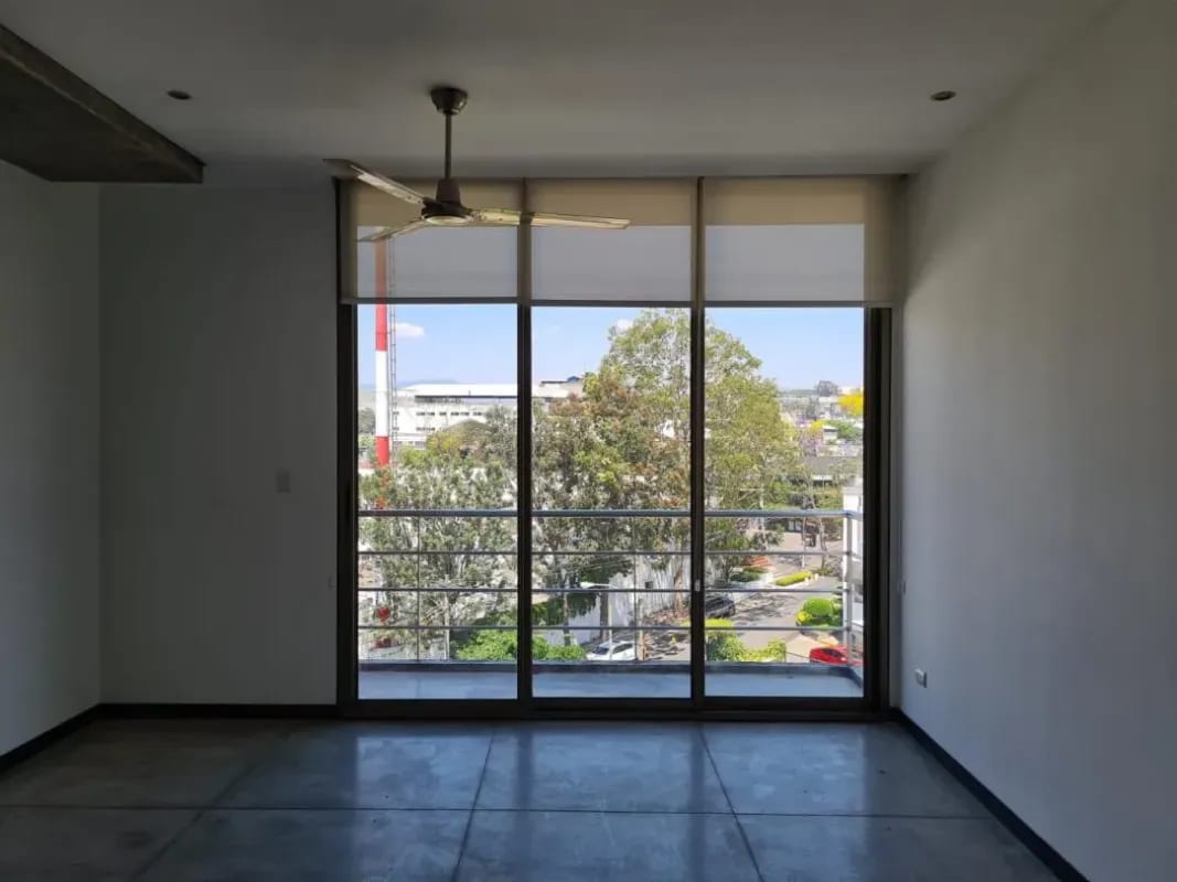 Apartamento en Zona 4 — Apartamento en Alquiler en Zona 4, Guatemala, Ciudad — foto 5 de 5
