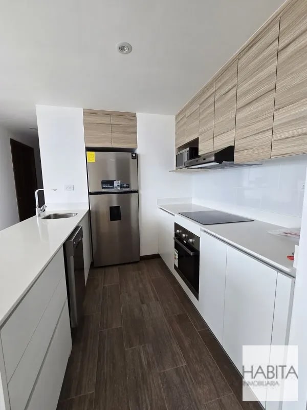 Apartamento en Zona 13 – Avenida Las Américas - 11
