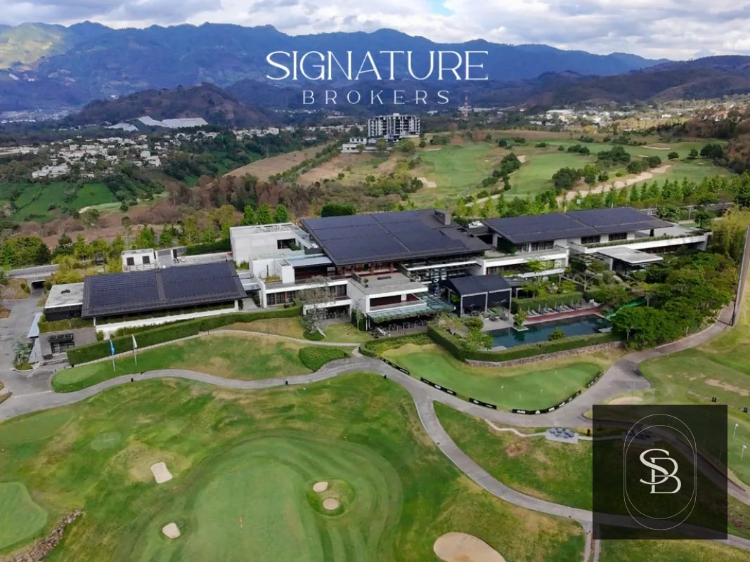Terreno en Venta - Pulte Golf, Zona 16 - 3