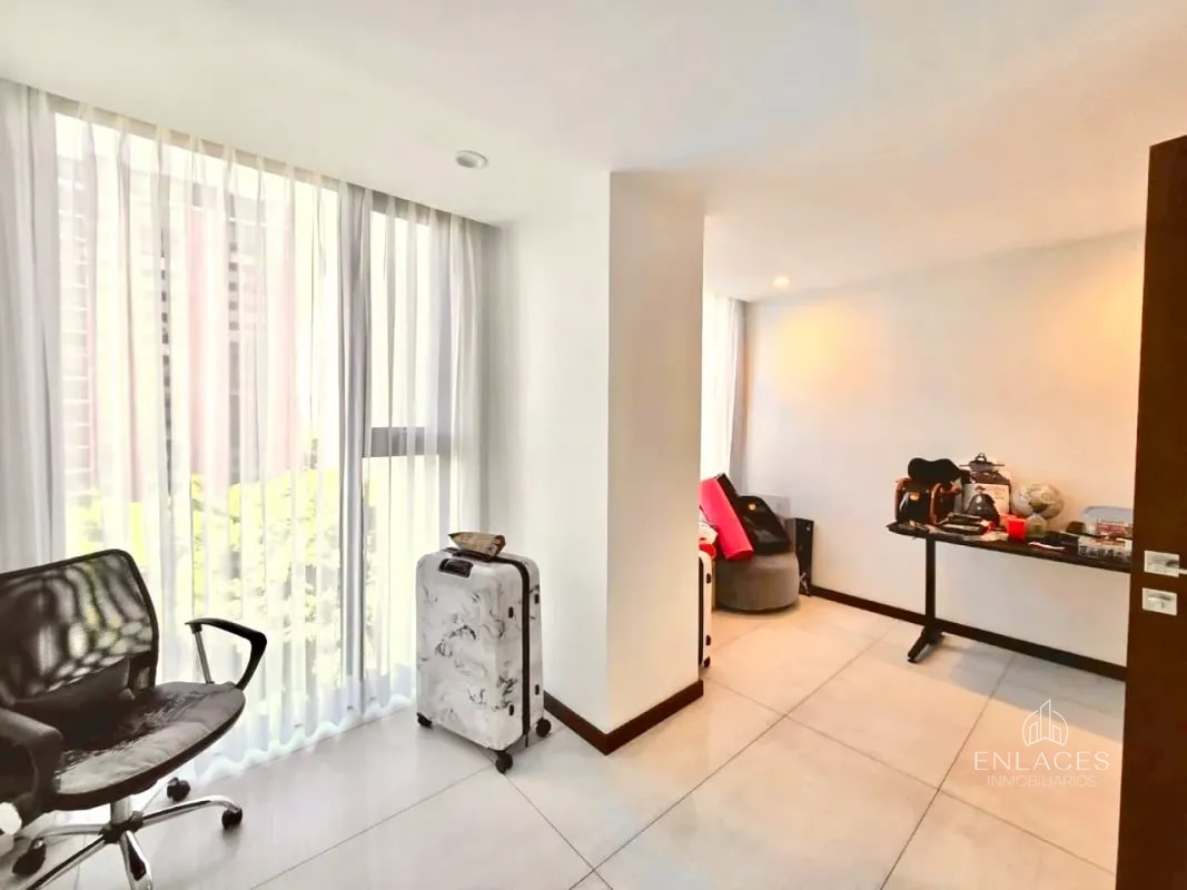 Zona 14 • Apartamento en Renta • Reserva 5ta Avenida - 12