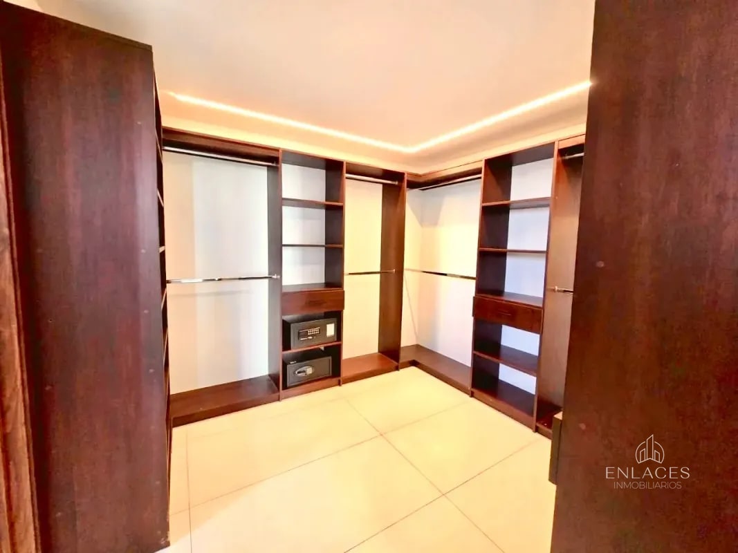Zona 14 • Apartamento en Renta • Reserva 5ta Avenida - 9