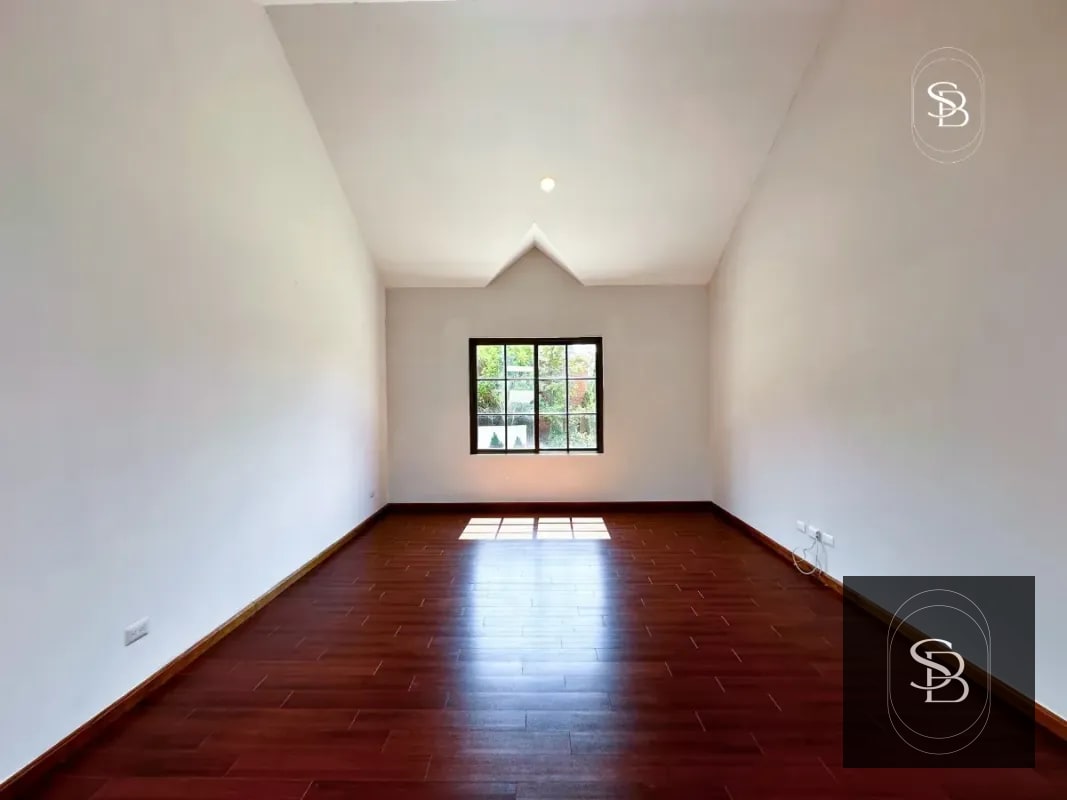 Casa en Venta - Puerta Grande, Km 14.5 CES - 5