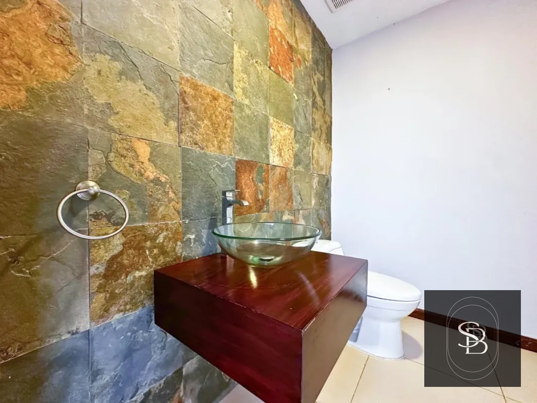 Casa en Venta - Puerta Grande, Km 14.5 CES - 3